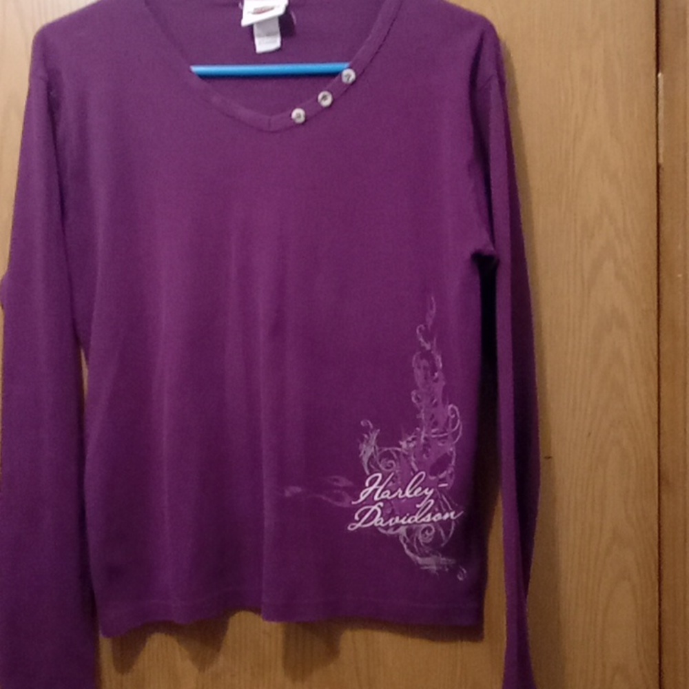 Harley Davidson  women's long sleeve shirt.